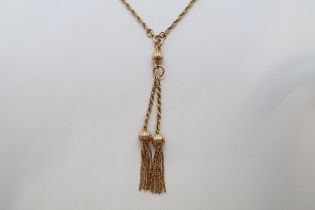 A 9ct yellow gold hallmarked chain with 9cxt yellow gold hallmarked double tassel fob, chain 50cm,