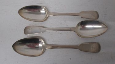 Three William IV silver table spoons, William Bateman II, London 1834 - 22.5cm - approx weight 7.5