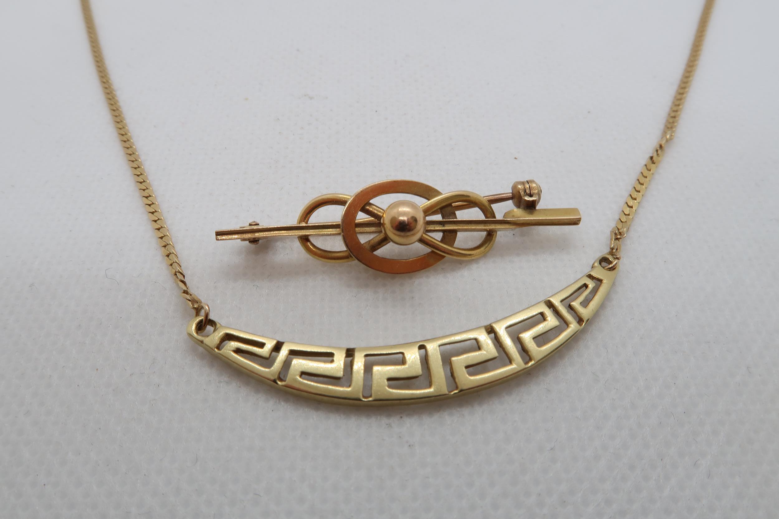 A 14ct yellow gold (hallmarked) necklace - 43cm - together with a 15ct yellow gold (hallmarked) - Image 2 of 2