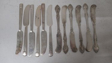 A set of six Tiffany & Co sterling silver butter knives - 15.5cm together with a set of six Gorham