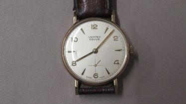A gents 9ct gold cased Vertex Revue manual wind wristwatch - case 32mm - with seconds sub dial -
