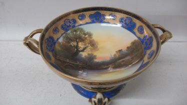 A hand painted and gilt Noritake fruit bowl on stand - 18cm x 23cm