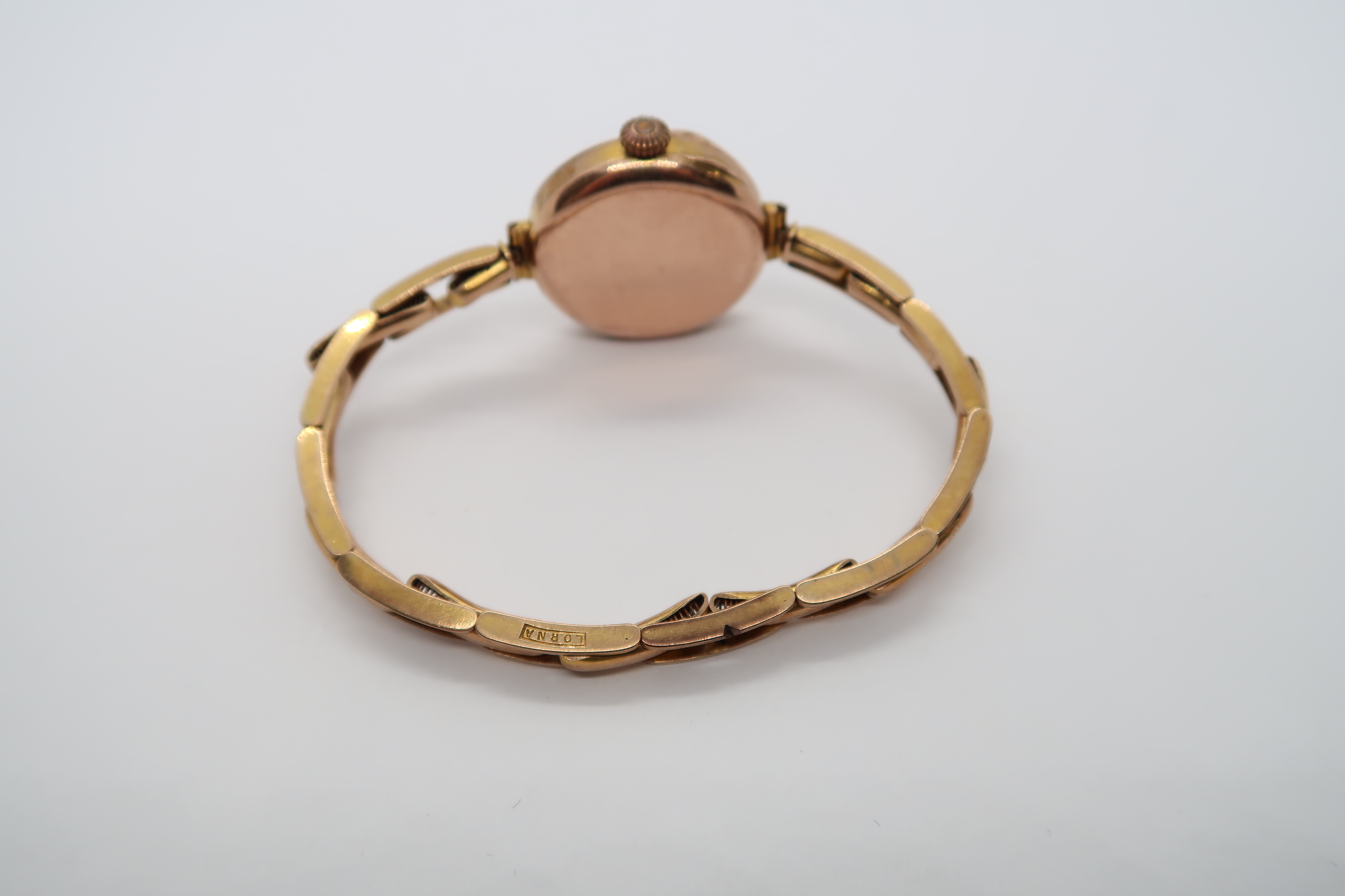 A 9ct gold ladies wristwatch, approx 23.0 grams - Image 2 of 2