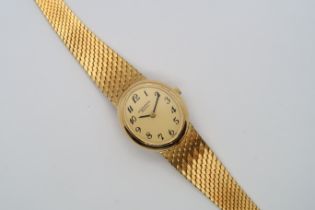 A ladies IWC (International Watch Co.) 18ct yellow gold manual wind bracelet wristwatch, oval case 2