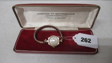 A ladies 9ct hallmarked yellow gold Rotary wristwatch on plated strap, case 22mm, not currently