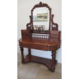 A good quality Victorian mahogany Duchess dressing table - 120cm x Height 180cm - in good condition