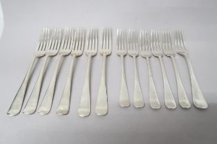 Twelve silver forks - approx weight 19.6 troy oz