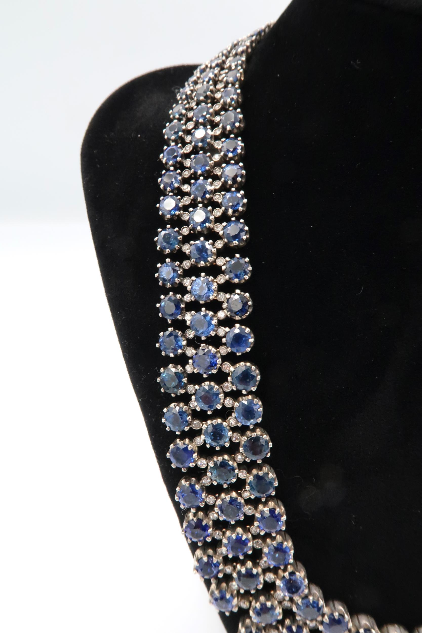 A stunning three row articulated sapphire and diamond necklace. The graduating circular claw set - Image 9 of 11