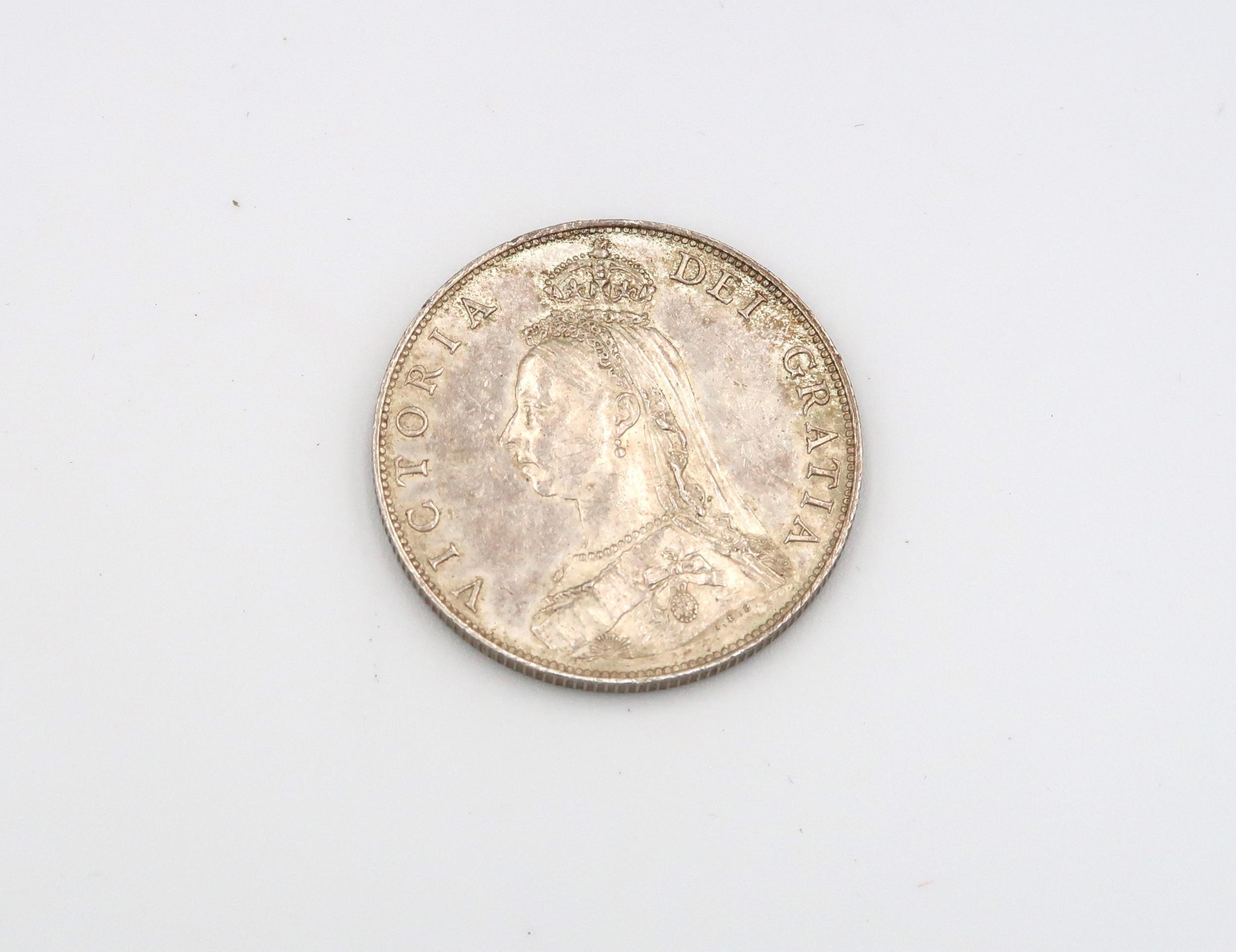 An 1890 Crown and other British coinage - Bild 4 aus 9