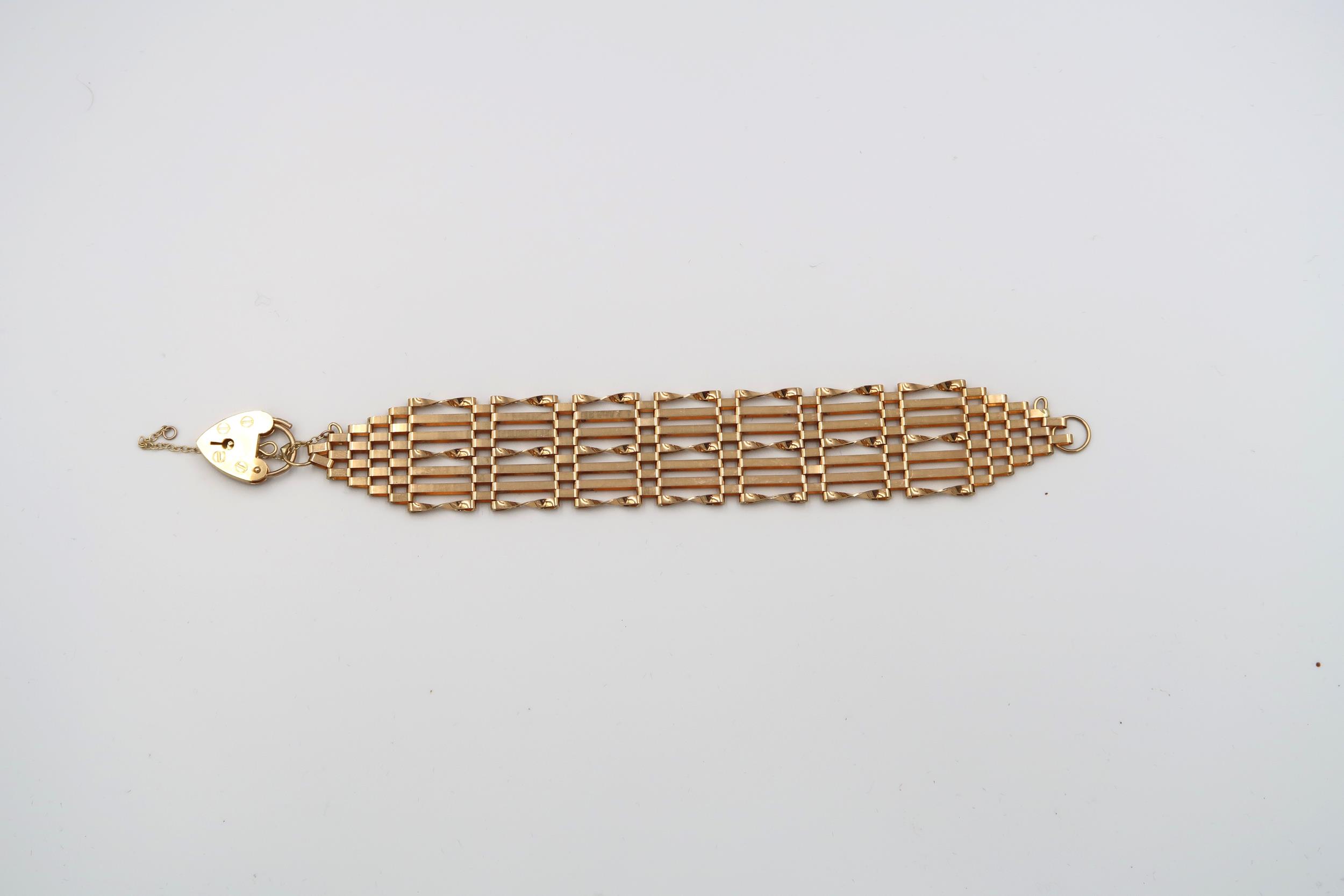 Two 9ct gold link bracelets, total weight 17.9 grams - Image 3 of 3