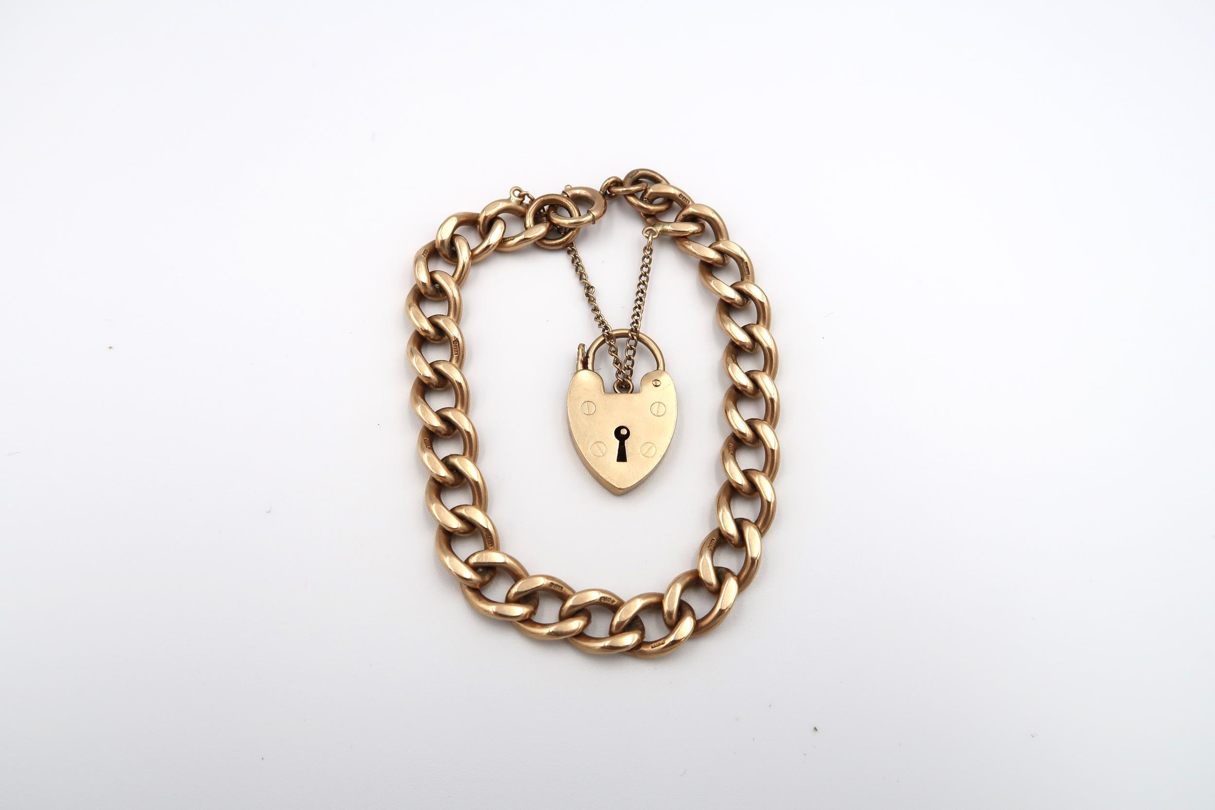 A 9ct yellow gold bracelet with heart lock, 31.8 grams