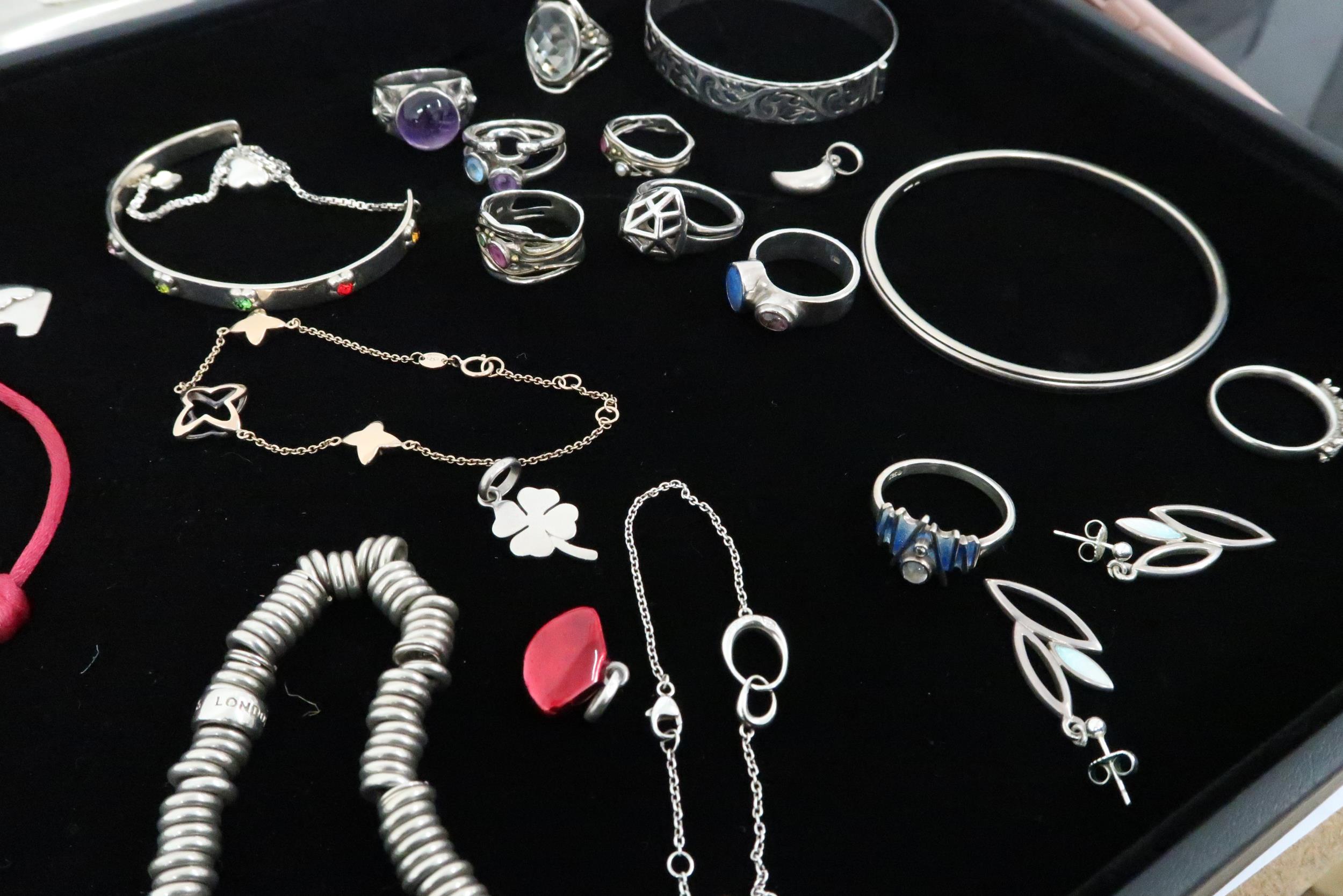 A quantity of silver jewellery: silver rings, bangles, silver charm bracelet, Links of London charms - Image 2 of 3