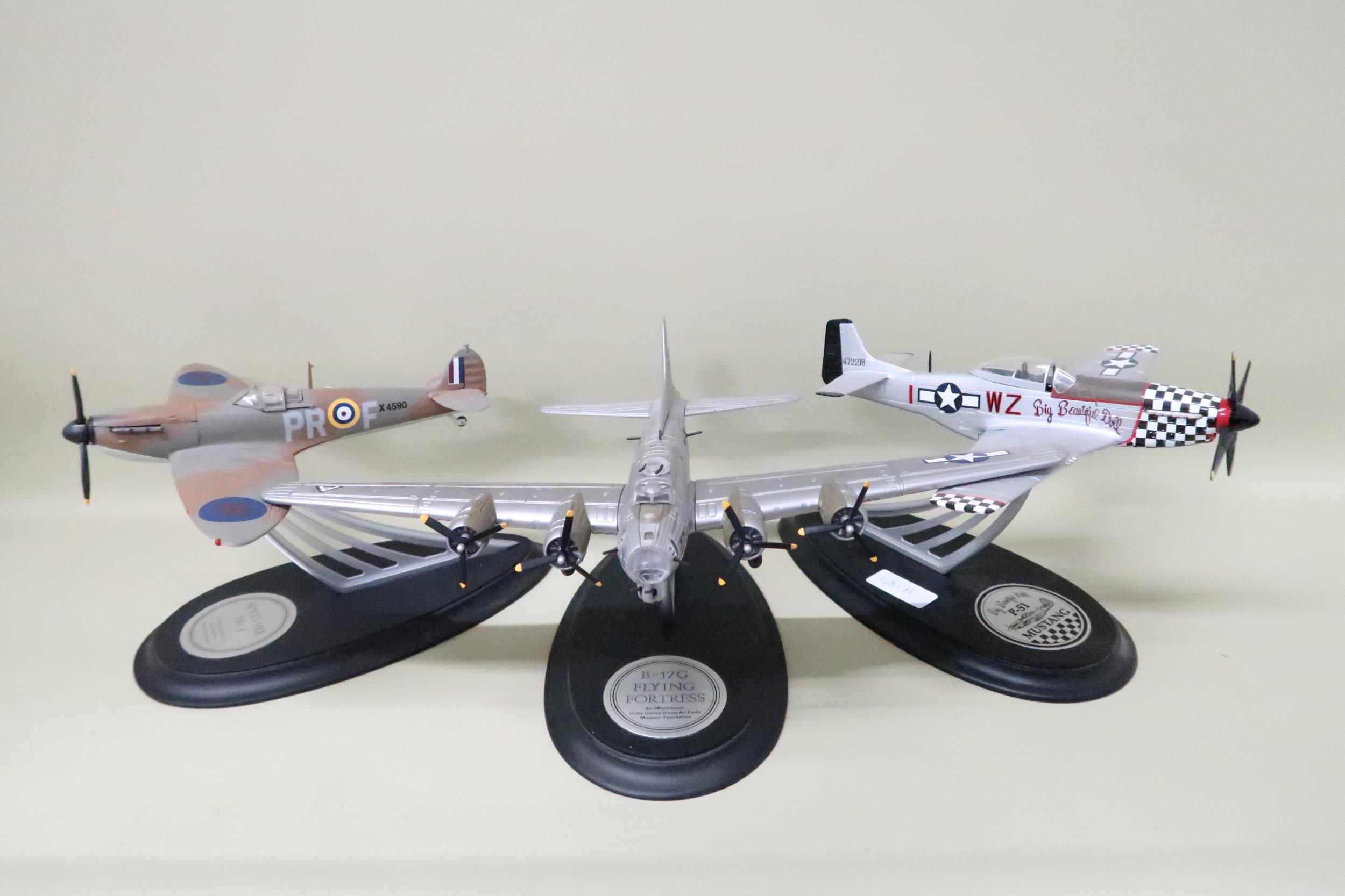 A Franklin Mint B17G Flying Fortress 1:96 scale model, a Franklin Mint P57 Mustang 1:48 scale