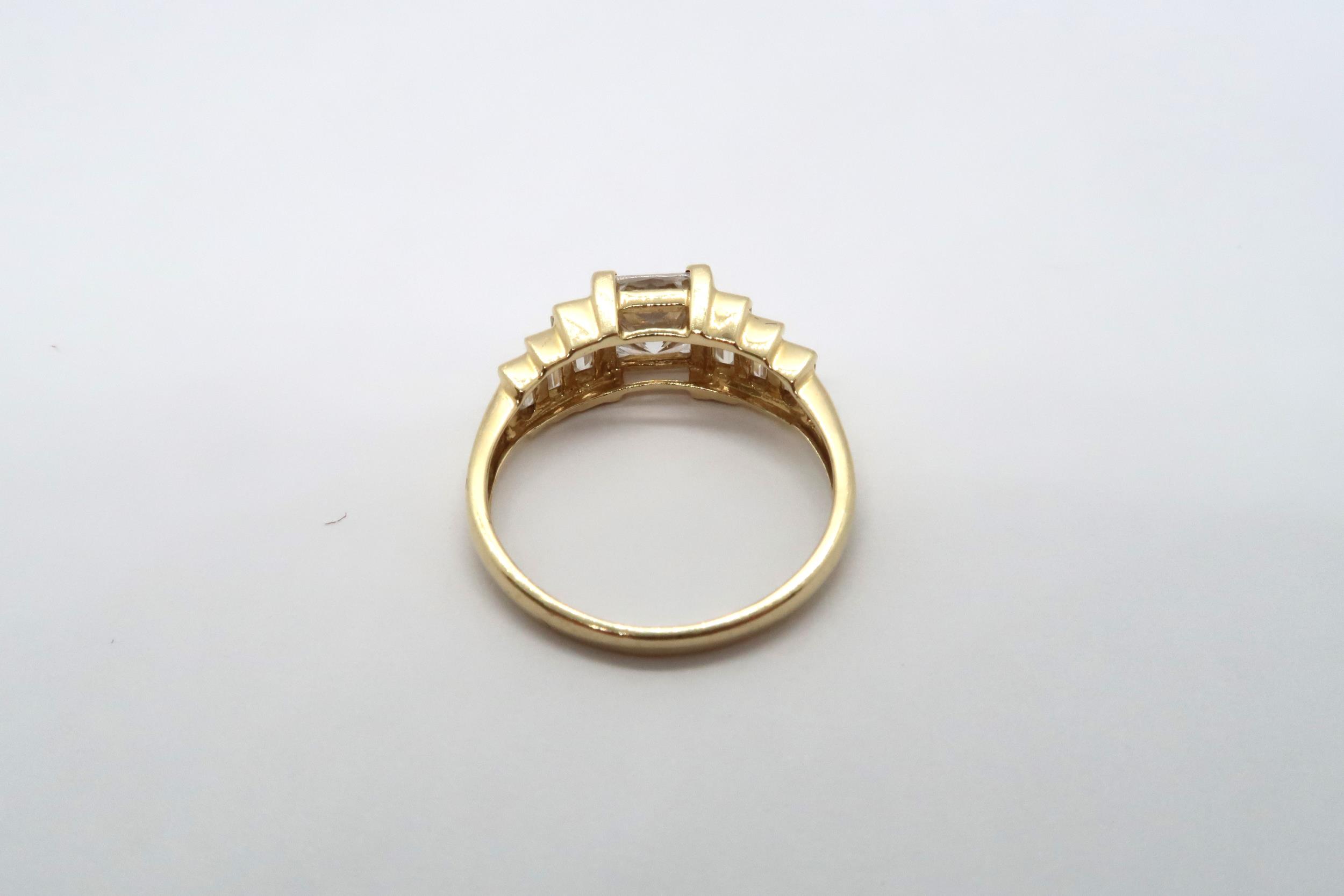 A 9ct yellow gold square cut topaz ring with baguette cut shoulders, head size approx 19mm x 8mm, - Image 3 of 3