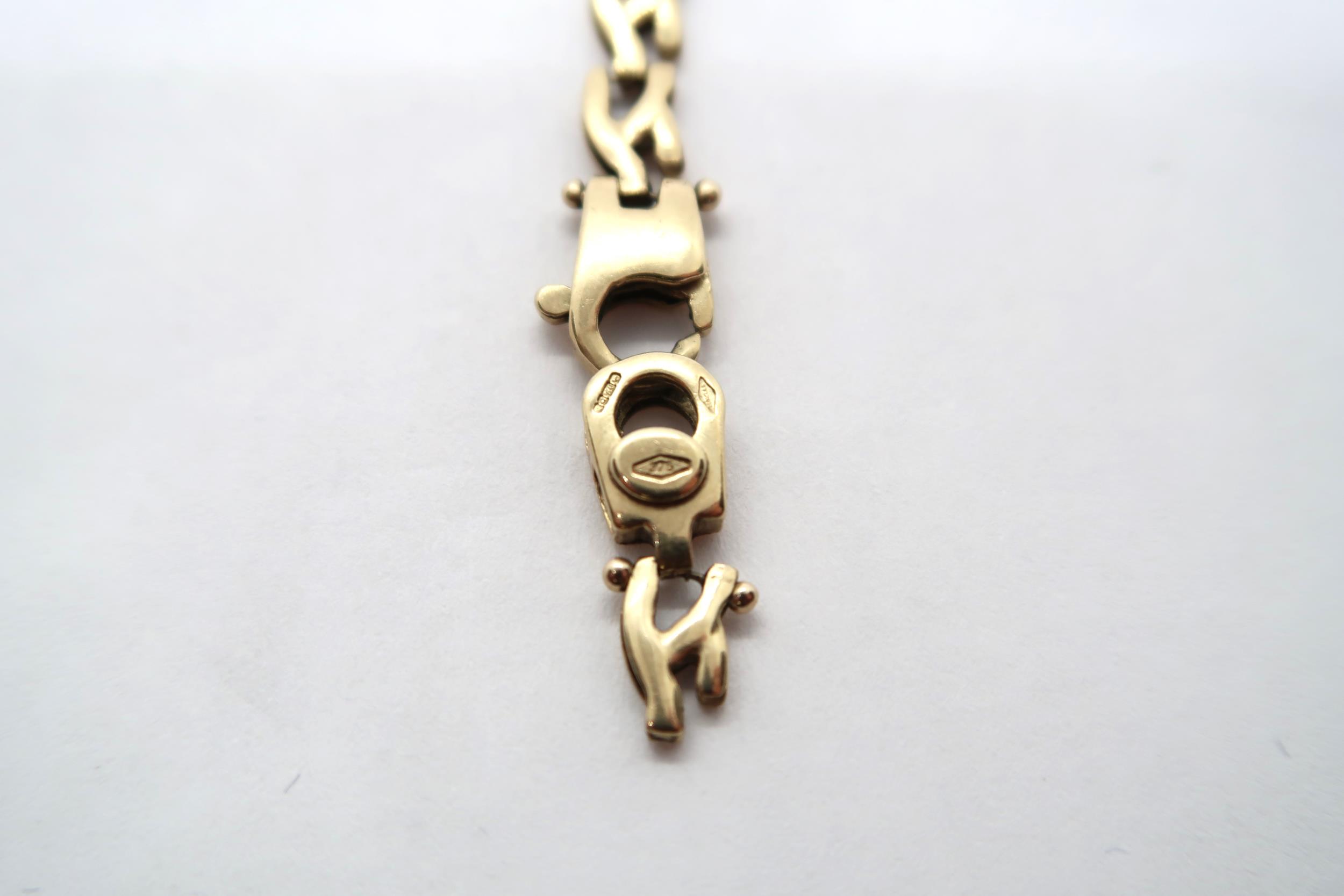 A 9ct yellow gold link bracelet, approx weight 5.8 grams - Image 2 of 2