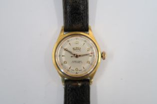 A Gents Roamer automatic watch on a black leather strap, running in saleroom