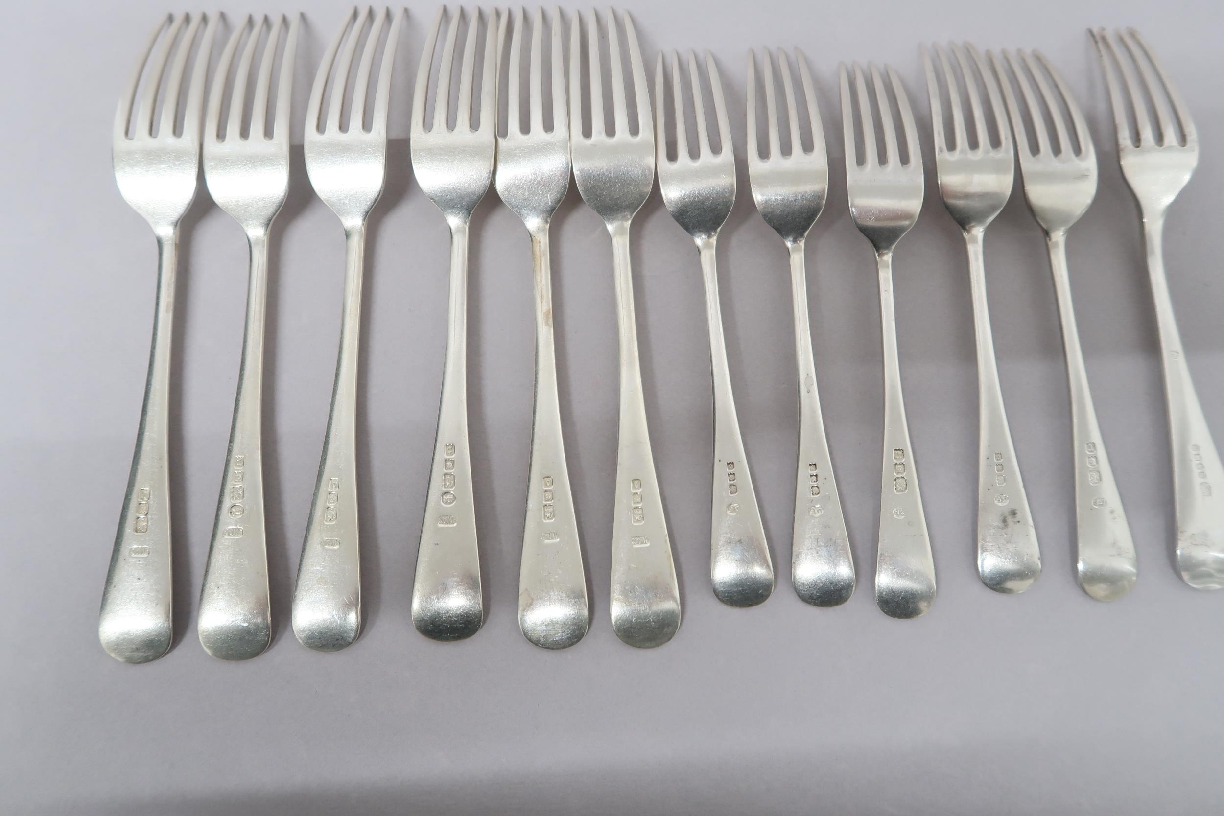 Twelve silver forks - approx weight 19.6 troy oz - Image 2 of 3