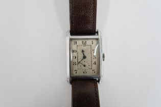 A Gents watch, maker unknown, Swiss movement, date, not working