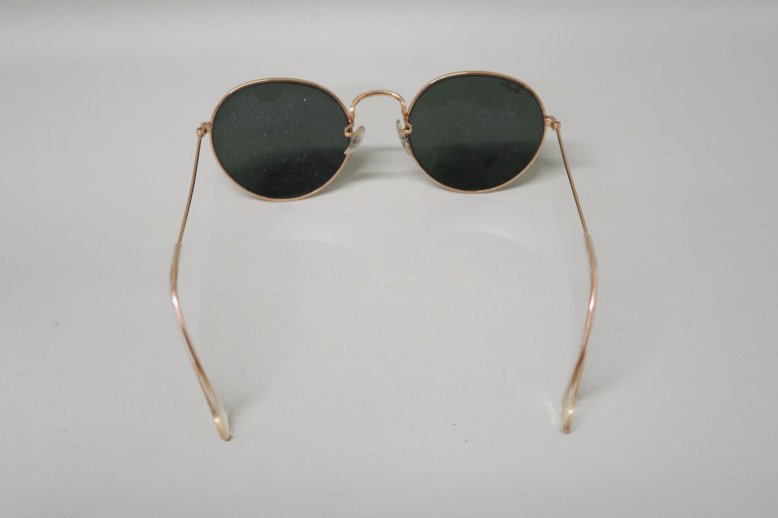 A pair of Ray-ban sunglasses - Image 2 of 2