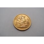 A 1963 full gold sovereign, approx 7.98 grams