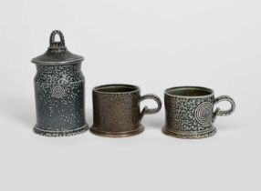 Φ Walter Keeler (born 1942) a salt-glaze stoneware storage jar and cover, and two mugs by Walter