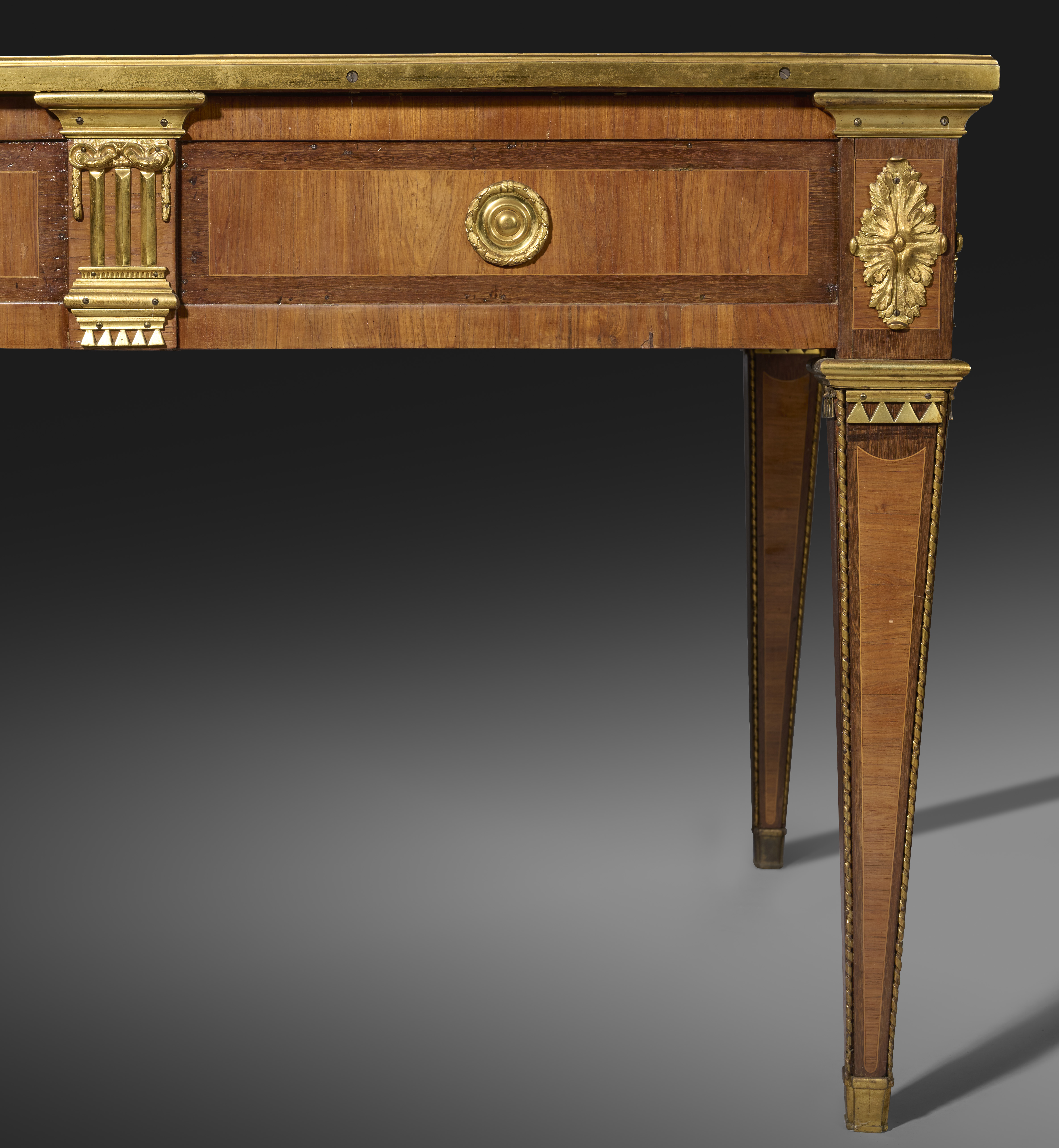 AN IMPORTANT FRENCH IMPERIAL LOUIS XVI ROSEWOOD - Bild 4 aus 8