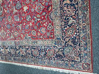 A GOOD KASHAN CARPET CENTRAL PERSIA, C.1940 the abrashed raspberry field with an all over design - Image 15 of 22