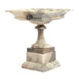 AN ITALIAN GRAND TOUR GREY MARBLE TAZZA IN THE MANNER OF BENEDETTO BOSCHETTI, LATE 19TH CENTURY