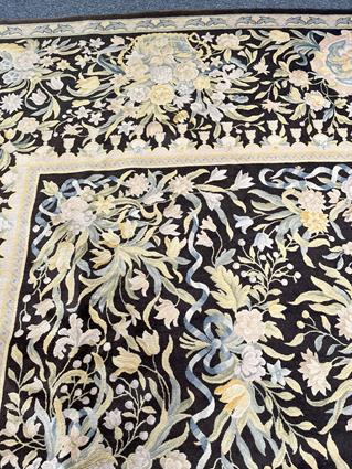 A LARGE CARPET OF 18TH CENTURY EUROPEAN DESIGN, 20TH CENTURY, the pale charcoal field centered by - Image 7 of 15
