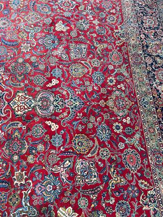 A GOOD KASHAN CARPET CENTRAL PERSIA, C.1940 the abrashed raspberry field with an all over design - Image 9 of 22
