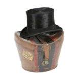 A BROWN LEATHER HAT BOX BY DREW & SONS, LATE 19TH / EARLY 20TH CENTURY the lid with impressed