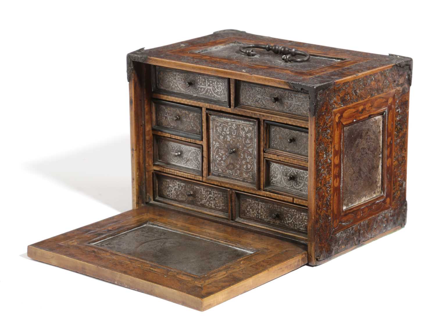 A SOUTH GERMAN BURR YEW, INLAID AND STEEL MOUNTED TABLE CABINET PROBABLY AUGSBURG OR NUREMBURG, LATE - Image 2 of 2