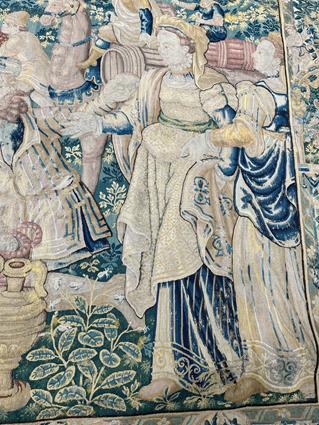 A FINE FLEMISH ALLEGORICAL TAPESTRY LATE 16TH / EARLY 17TH CENTURY woven in wool and silks, the - Image 22 of 27