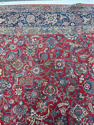 A GOOD KASHAN CARPET CENTRAL PERSIA, C.1940 the abrashed raspberry field with an all over design - Image 3 of 22