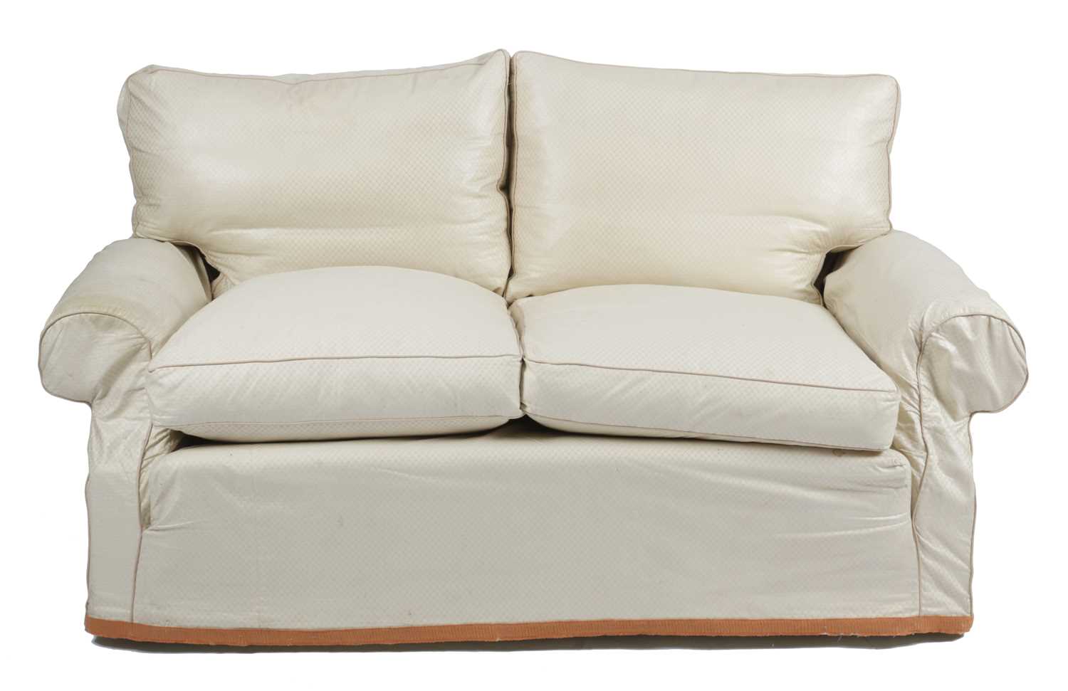 A MODERN TWO SEATER SOFA POSSIBLY BY PETER DUDGEON, 20TH CENTURY with a serpentine back, on