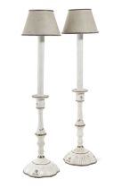 A PAIR OF PAINTED WOOD AND COMPOSITION CANDLESTICK TABLE LAMPS POSSIBLY BY COLEFAX & FOWLER,