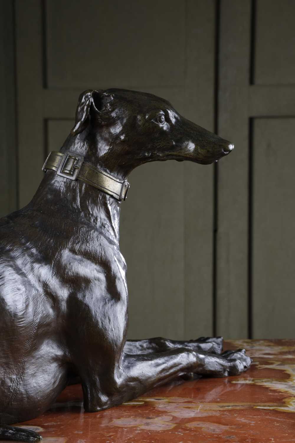 A LARGE FRENCH BRONZE MODEL OF A RECUMBENT GREYHOUND OR WHIPPET LATE 19TH / EARLY 20TH CENTURY - Image 3 of 3