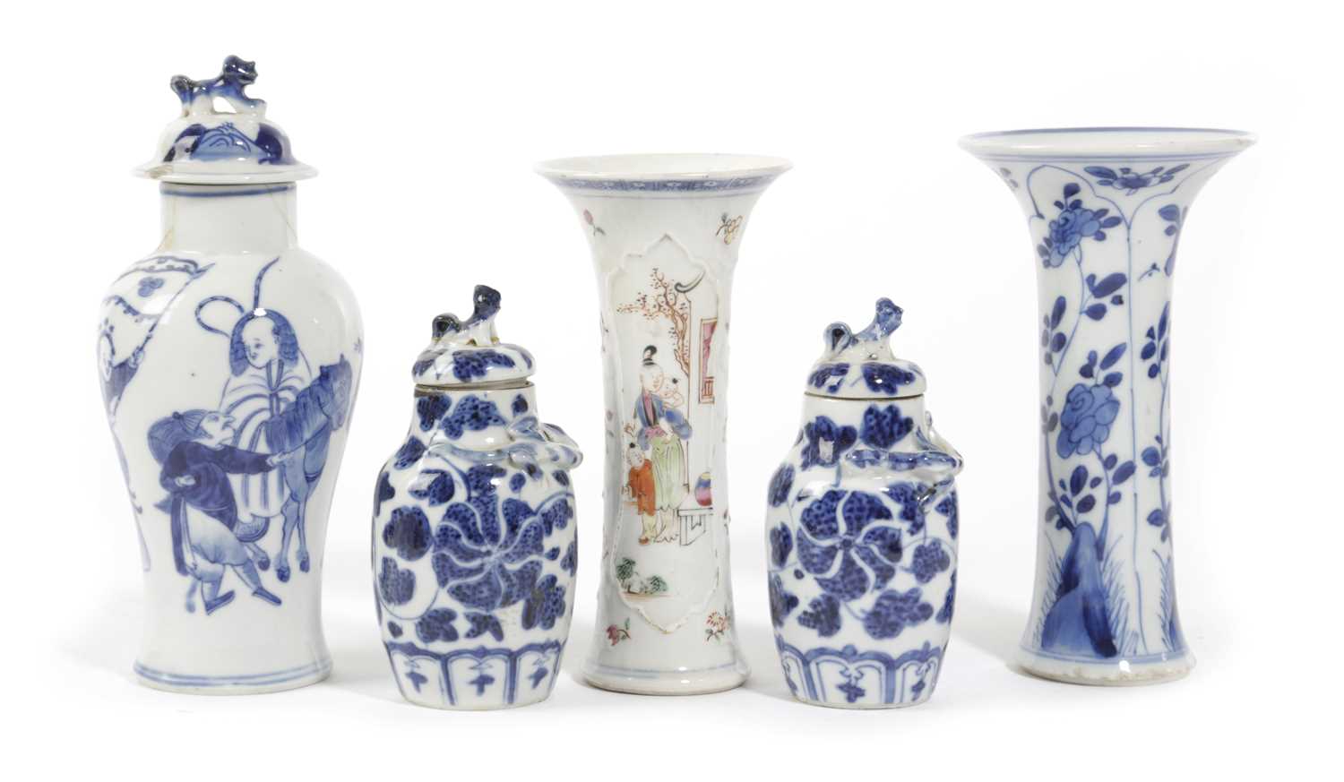 A PAIR OF CHINESE PORCELAIN BLUE AND WHITE MINIATURE VASES AND COVERS 19TH CENTURY of shouldered