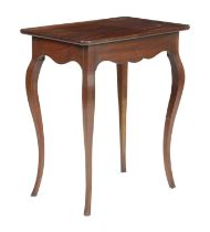 A CONTINENTAL MAHOGANY OCCASIONAL TABLE LATE 19TH / EARLY 20TH CENTURY the tray-top above a frieze