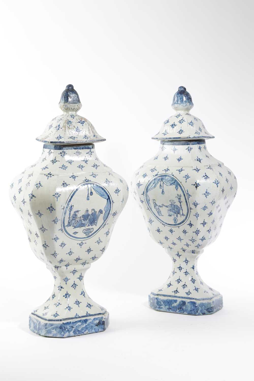 A PAIR OF FAUX DELFT PAINTED FIBREGLASS VASES AND COVERS ATTRIBUTED TO JOHN FOWLER, COLEFAX & - Image 2 of 2