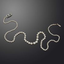 An Art Deco natural pearl, onyx and diamond necklace, early 20th century, composed of graduated