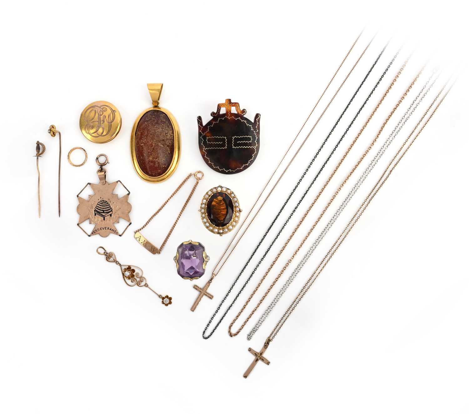 λ A collection of jewellery, comprising: an amber pendant mounted in gold, length 6.4cm; a
