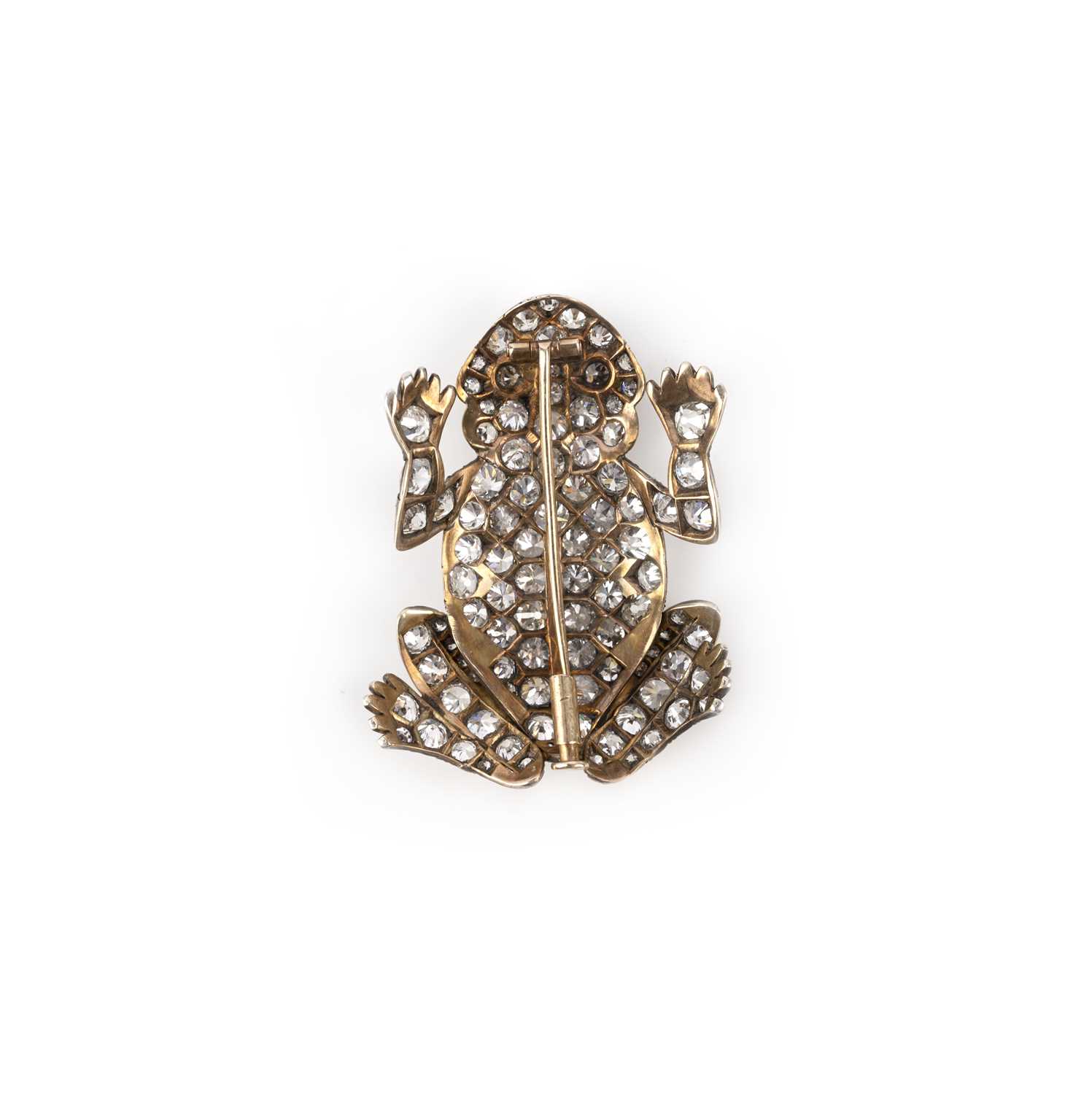 A diamond brooch, designed as a frog, pavé-set with cushion-shaped diamonds totalling - Image 2 of 2