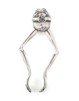A pair of novelty silver frog sugar tongs, unmarked, the arms modelled as the frog's legs, spring-
