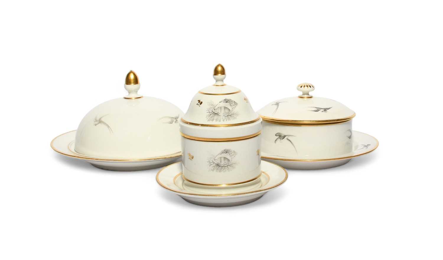 A Barr, Flight and Barr combined breakfast set, c.1810, comprising a muffin dish and cover, a