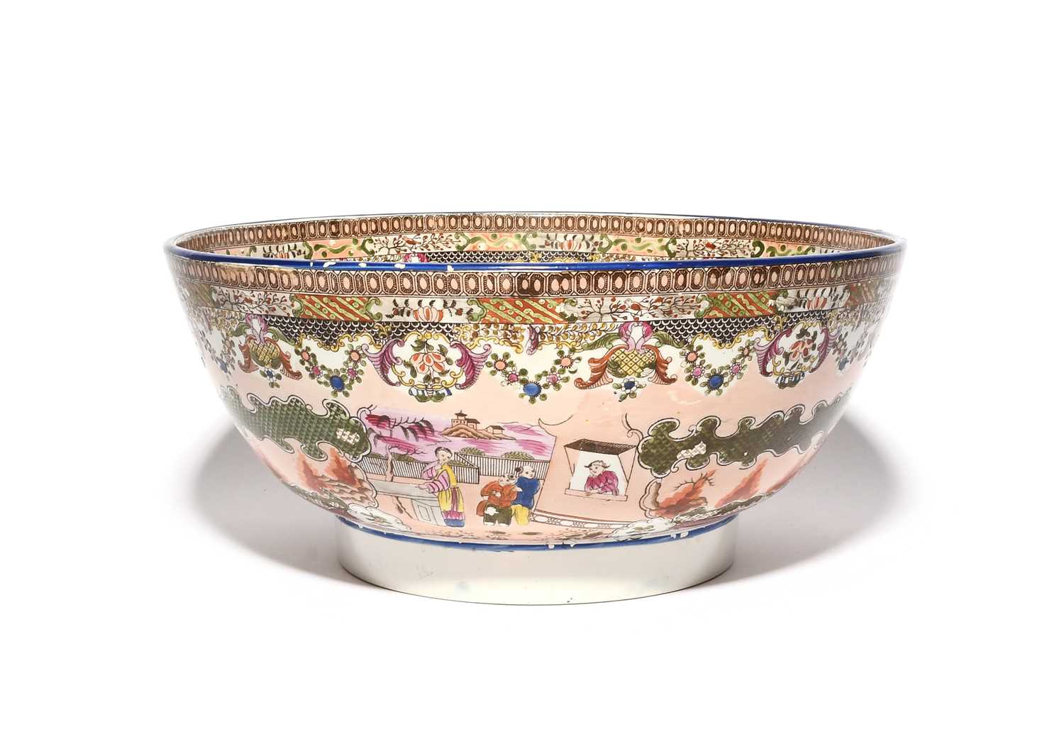 A very large pearlware punch bowl, 19th century, printed and hand-coloured in the Mandarin manner - Image 2 of 3