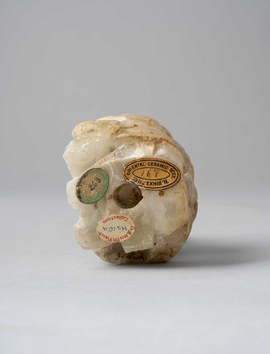 A RARE CHINESE CREAMY-WHITE JADE CHIMERA SONG-MING DYNASTY The chimera is strongly carved and seated - Image 3 of 9