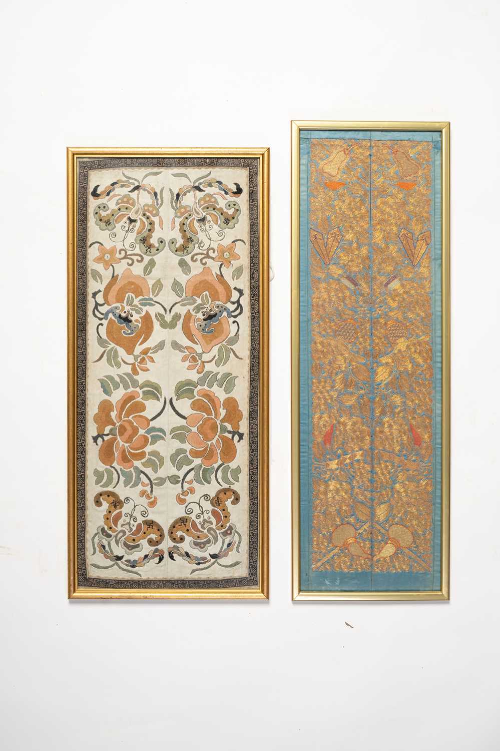 NO RESERVE A COLLECTION OF CHINESE EMBROIDERIES LATE QING DYNASTY Variously depicting flowers, - Image 9 of 13
