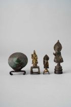 NO RESERVE A SMALL COLLECTION OF CHINESE BRONZE ITEMS WARRING STATES PERIOD AND LATER Comprising: