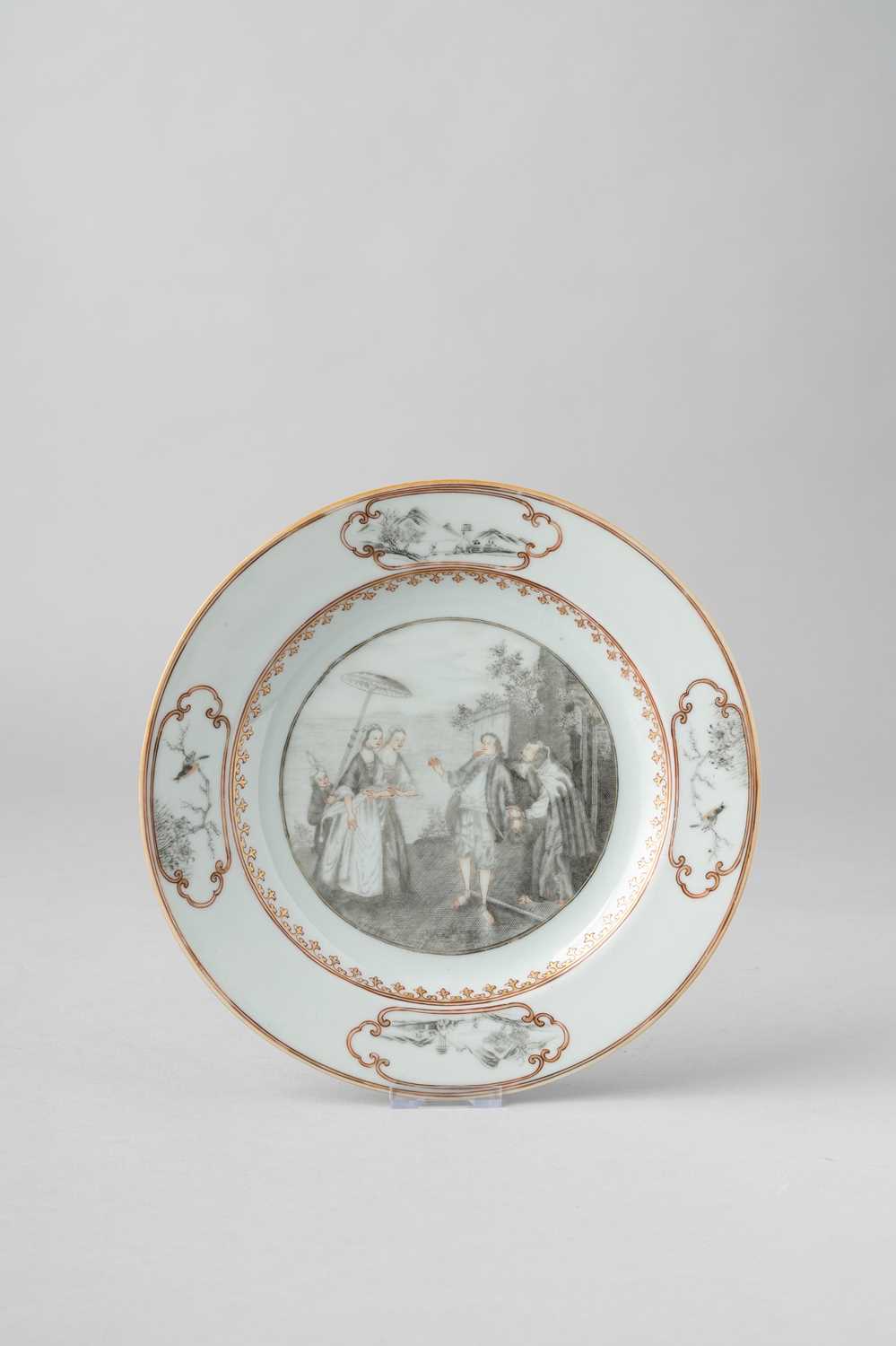NO RESERVE A CHINESE EN GRISAILLE 'LES OIES DE FRERE PHILIPPE' PLATE C.1745 Decorated with a scene